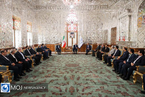 دیدار نوروزی جمعی از مسئولان ارشد نظام با رییس مجلس