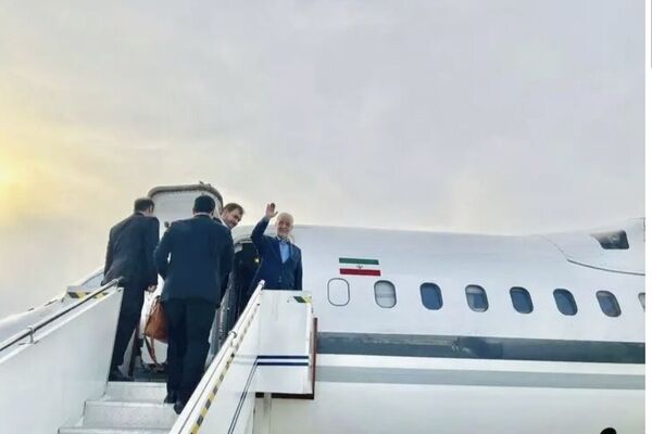 وزیر کشور راهی قطر شد