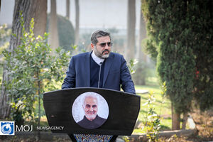 استقبال از سالن‌های تئاتر فجر عالی است/ امروز فیلم‌های جشنواره فجر معرفی می‌شود