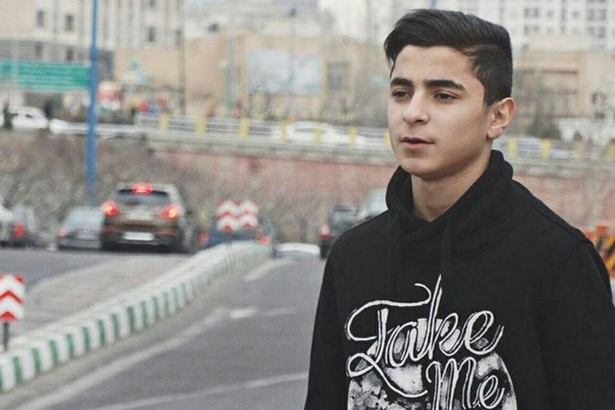 احمدرضا شاکر
