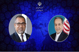وزیر امور خارجه مالدیو سالگرد پیروزی انقلاب اسلامی ایران را تبریک گفت