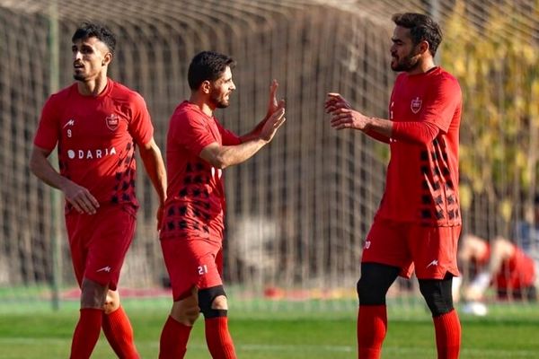 دلخوری بازیکنان خارجی پرسپولیس از تأخیر در پرداخت‌ها