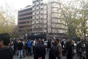 جنبش های اعتراضی در ایران چه ظرفیت هایی برای نظام سیاسی دارند؟