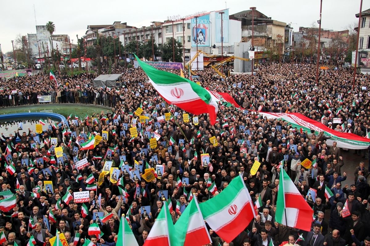 راهپیمایی مردم رشت