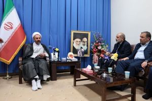 مردم ایلام استان از هشت سال جنگ تحمیلی، پرافتخار و سربلند بیرون آمدند