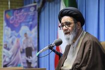 زبان شعر بهترین وسیله برای رساندن پیام غدیر به جهانیان است