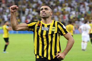 مهاجم مورد علاقه پرسپولیس عربستان را ترجیح داد