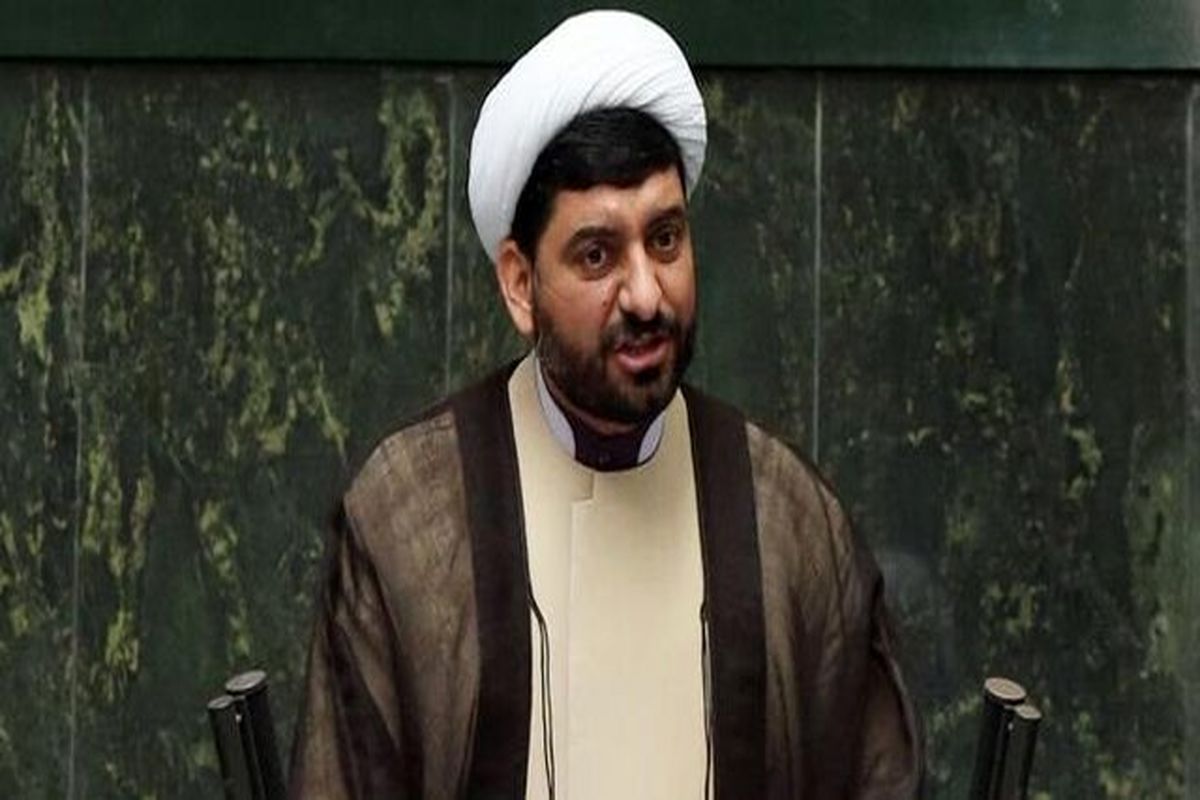 احد آزادی خواه