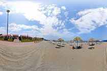 ورود  بیش از 30 هزار گردشگر به مرکز تفریحات دریایی منطقه آزاد انزلی  