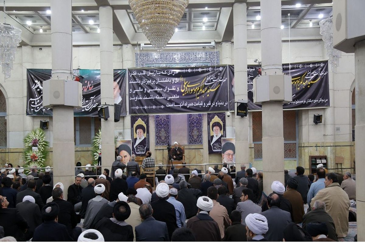 مراسم آقای اردبیلی