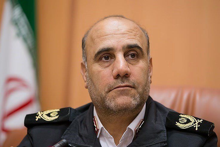 کسی گوش پسر زباله گرد را نبریده است/جراحت گوش زباله کرد در اثر برخورد با در وانت