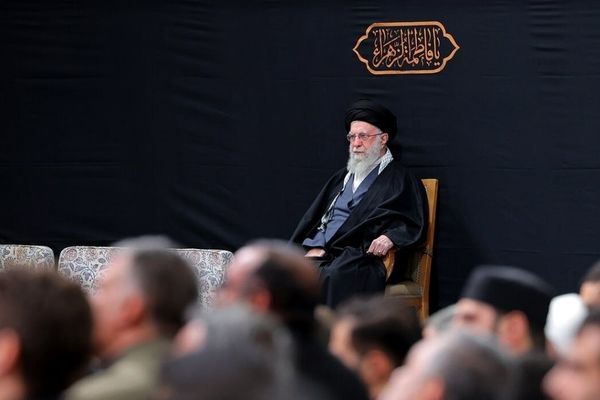 برگزاری دومین شب مراسم عزاداری ایام شهادت حضرت فاطمه سلام‌الله‌علیها با حضور رهبر انقلاب