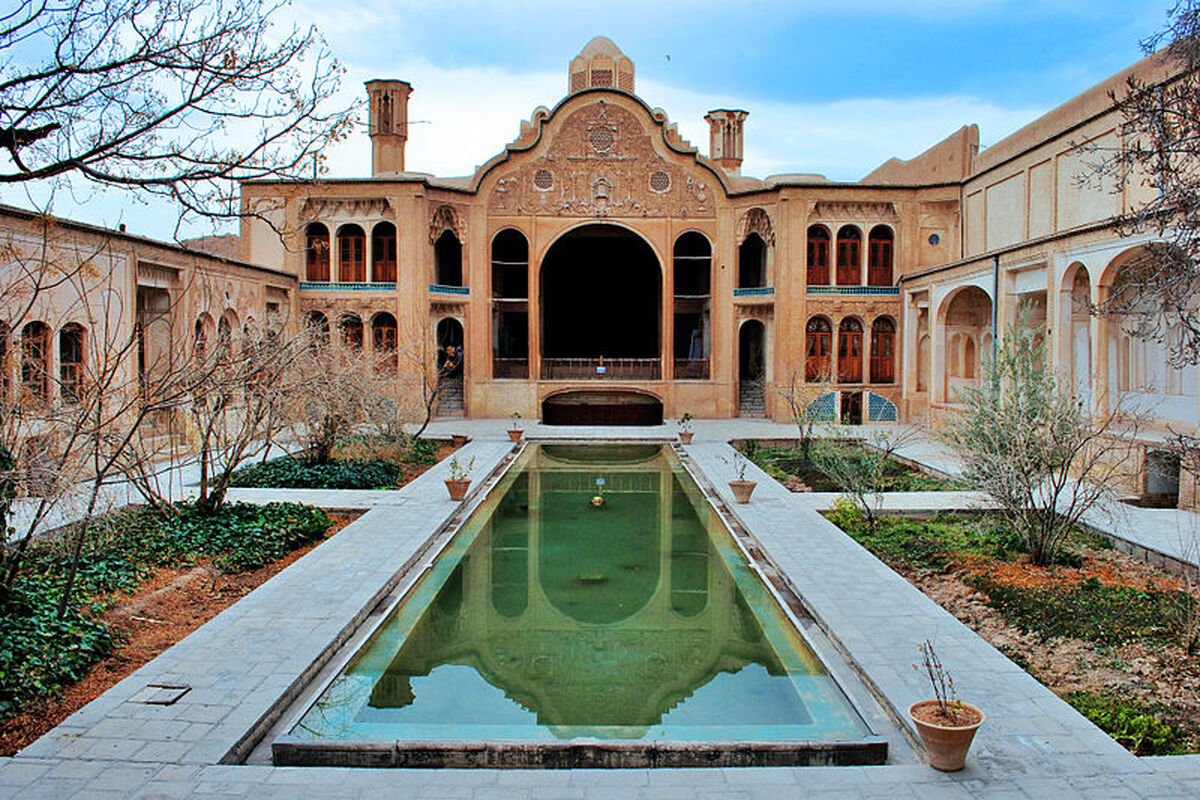 خانه بروجردی ها