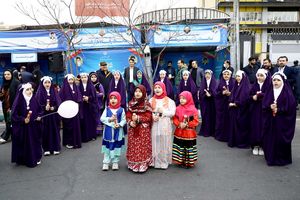 حضور گسترده مدیران و کارکنان بانک رفاه کارگران در راهپیمایی 22 بهمن