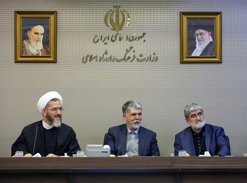 دیدار وزیر ارشاد و معاونینش با رئیس و اعضای کمیسیون فرهنگی مجلس