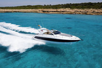 خودرویی با قابلیت تبدیل شدن به قایق موتوری طراحی شد