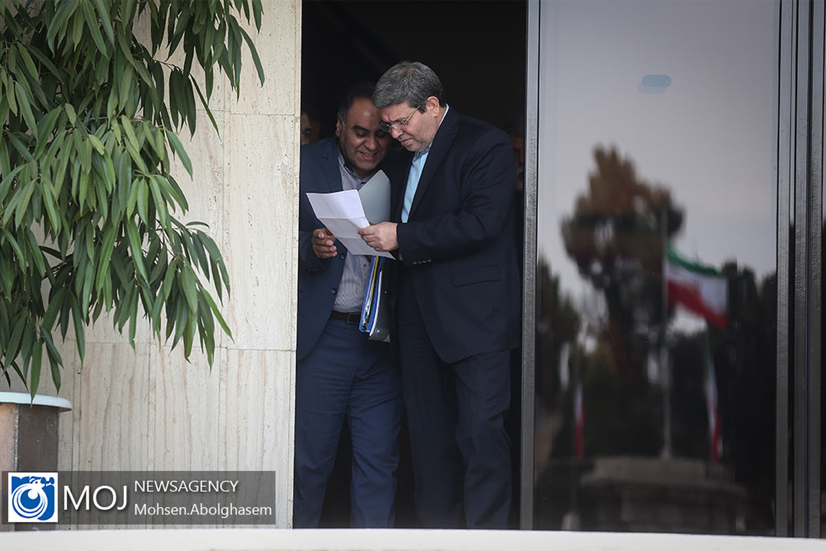 حاشیه جلسه هیات دولت - ۲۶ تیر ۱۳۹۸