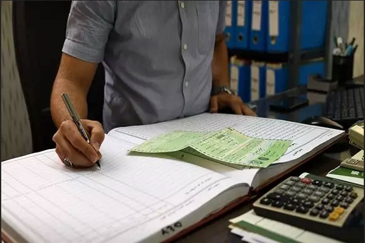 برگ سبز خودرو