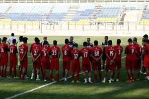 غیبت دو ملی‌پوش پرسپولیس برابر گسترش فولاد تبریز