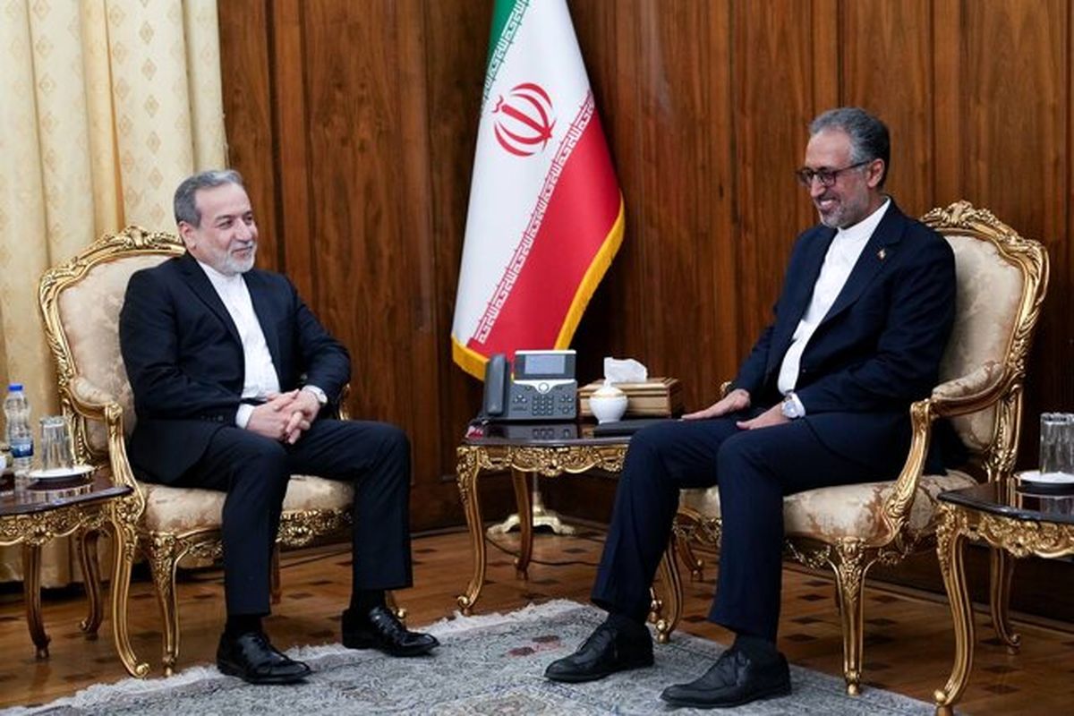 ایران و لهستان