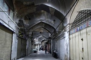 بخشودگی مالیاتی از نیازهای واحدهای صنفی در شرایط رکود و تعطیلی بازار