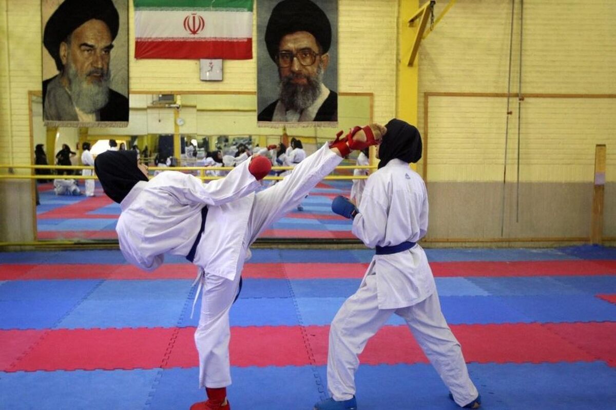 مسابقات کاراته قهرمانی بانوان باشگاه‌های غرب کشور