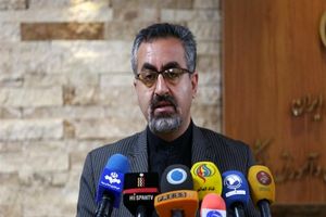 شایعه تولید داروی کرونا بازار سیاه درست کرده است!/ انتظار روند کاهشی در آمارهای کرونا از نیمه مرداد/هنوز تصمیمی برای محرم نگرفته ایم