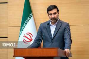 آرمان‌های انقلاب اسلامی قائم به شخص نیست