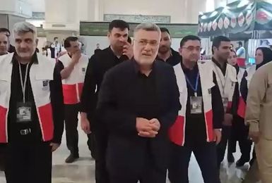 وزیر بهداشت از بیمارستان شهدای سلامت در مصلای امام خمینی(ره) بازدید کرد