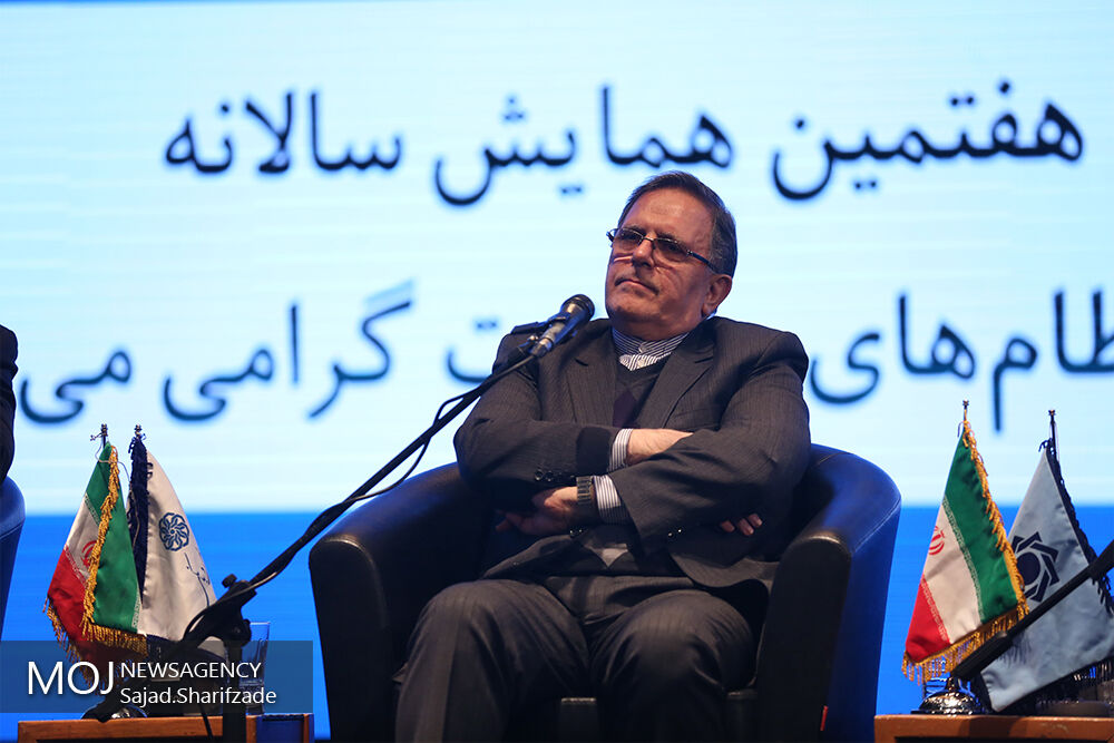 نوسانات بازار ما را به احتیاط در خصوص به رسمیت شناختن ارزهای دیجیتال وادار کرده است