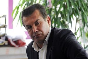 حمید استیلی استعفا کرد