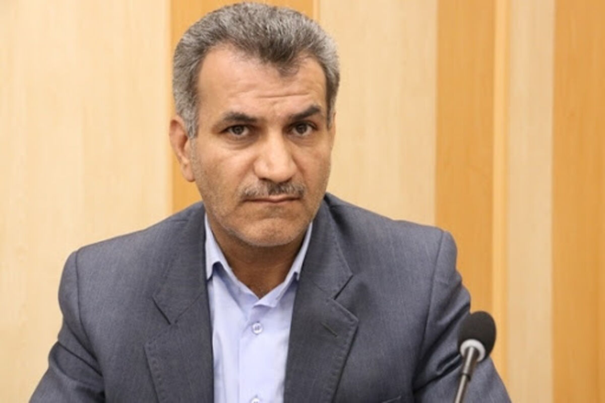 علی اصغر شاهزیدی.