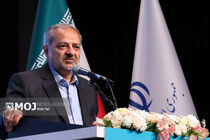 شکاف معیشتی معلمان با جدیت پیگیری می‌شود