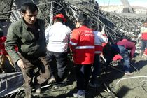 فرو ریختن ساختمانی در یاسوج / دو کارگر زیر آوار مانده‌اند