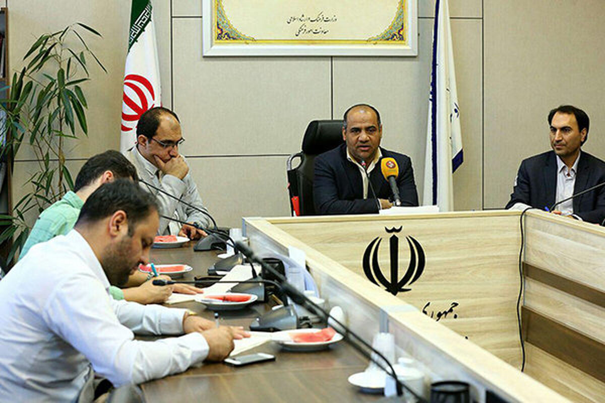 همایون امیرزاده