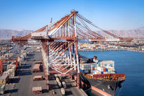 بازرسی از یک‌هزار و 453 فروند شناور ایرانی و خارجی در بنادر هرمزگان