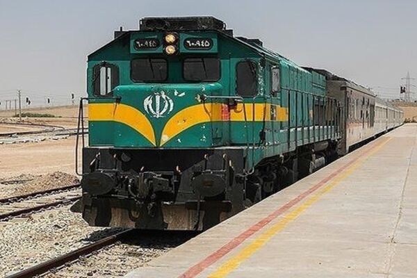 آغاز پیش‌فروش بلیت قطارهای مسافری تیرماه از ۲۷ خرداد