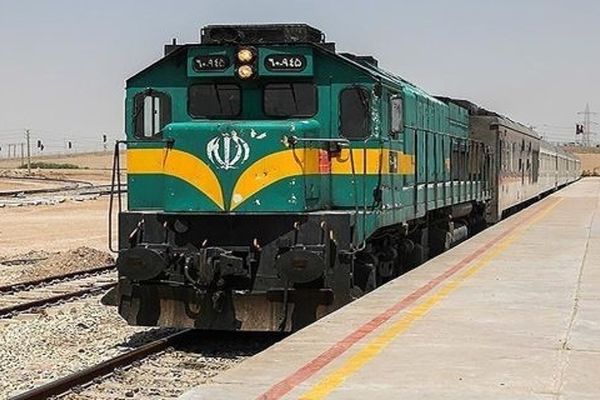 پیش‌فروش بلیت قطارهای مسافری آذر ماه از امروز آغاز شد