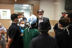 یادآوری برای الزام به ماسک زدن یعنی یاری کردن مدافعان سلامت 