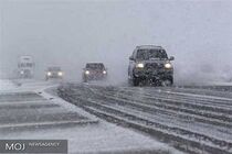 بارش برف و باران در محورهای مواصلاتی ۶ استان کشور