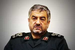 کنگره ملی سرداران و ۱۴۰۰ شهید شهرستان فلاورجان برگزار شد