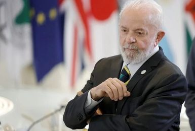 داسیلوا بر ضرورت پرهیز از تقابل‌های جدید جهانی تأکید کرد