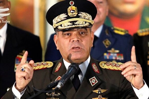 با قدرت از مرزهای ونزوئلا دفاع می‌کنیم