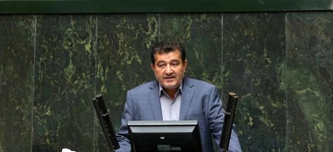 دولت فقط دلالان را عامل گرانی می داند/ دولت نمی خواهد تقصیرهای خود را قبول کند
