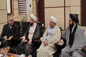 سهم موقوفات حوزه علمیه باید پرداخت شود