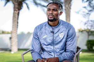 مذاکره جدی استقلال با برنارد منسا ستاره غنایی سابق واتفورد