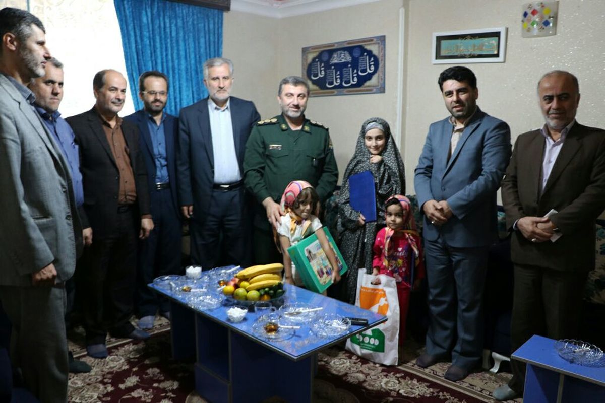 تجلیل از خانواده+ پاسدار گیلانی