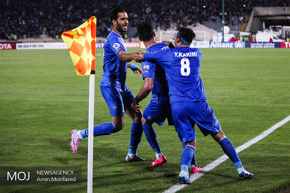 دیدار تیم های فوتبال استقلال ایران و الاهلی امارات