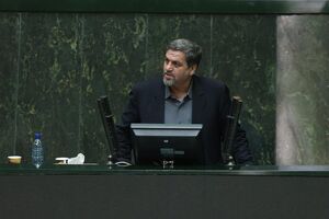 مافیای پشت پرده افزایش نرخ ارز  را در چهارراه استانبول به دار بیاویزید