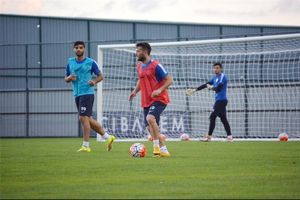 آخرین تمرین تیم فوتبال ریزه اسپور در ترکیه برگزار شد